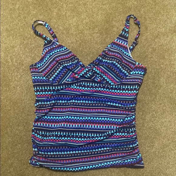 Apt. 9 Other - Apt.9 Size Large swimsuit top. Multi colors.